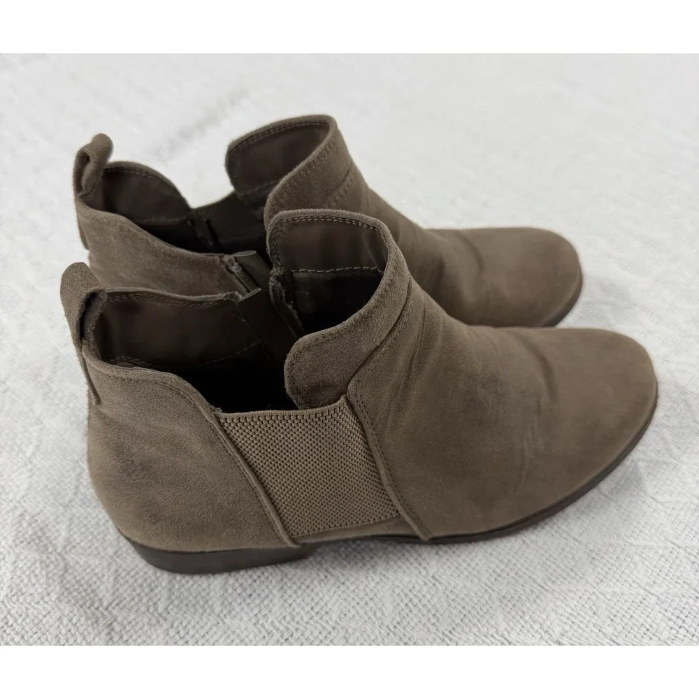 Girls MIA Brown Suede Ankle Dress Boots Size 5 Booties Low Heel Zip Up